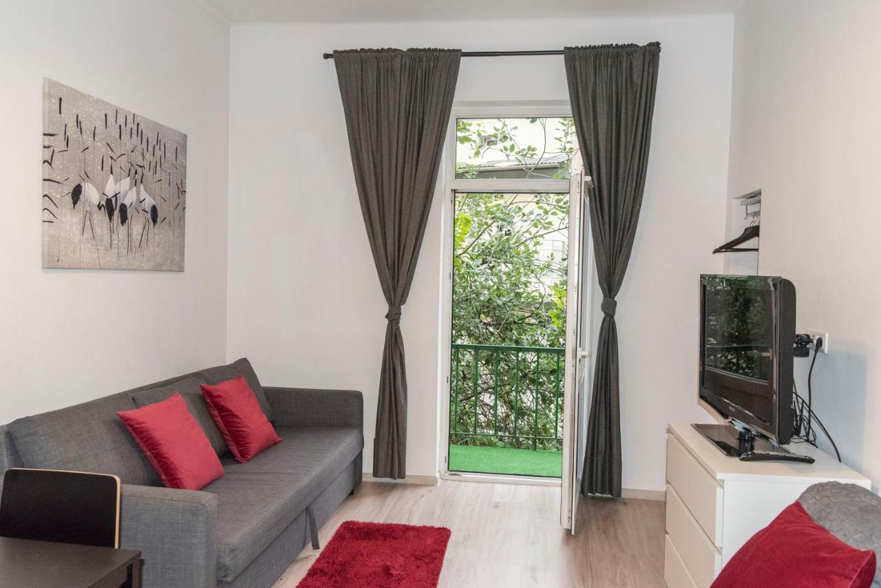 Old Cracow Apartment Mazowiecka 11 크라쿠프 외부 사진